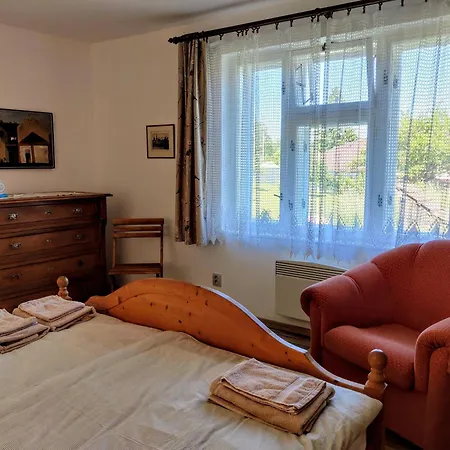 Tatil Evi V Okrouhle Radouni